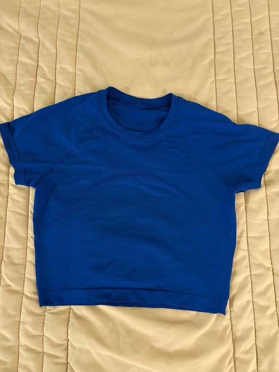 lululemon athletica Tops - Lululemon Cobalt Blue Swiftly Tech Cropped Short-Sleeve Shirt 2.0